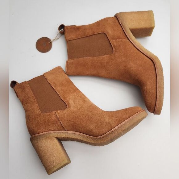 Lauren Ralph Lauren Marianna Water Repellent Suede Booties Women's Size 6 - Picture 2 of 10